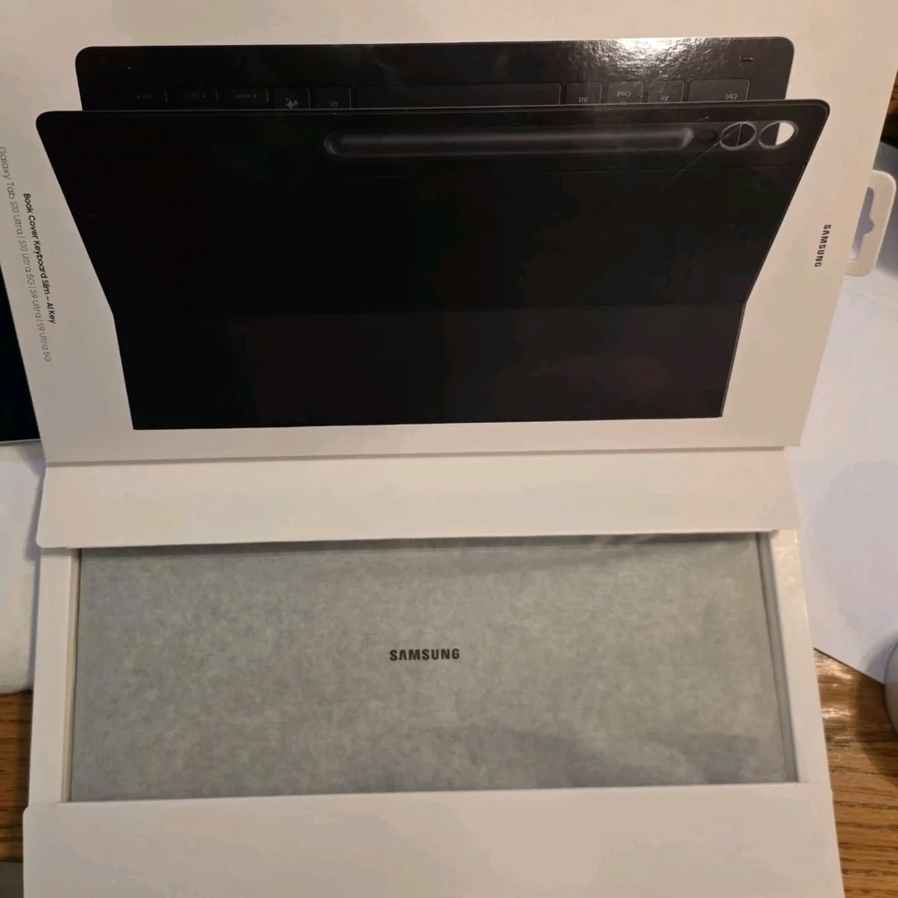 Samsung Black Tablet Keyboard